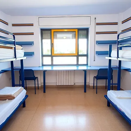 Hostel Xanascat