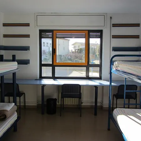 Hostel Xanascat *